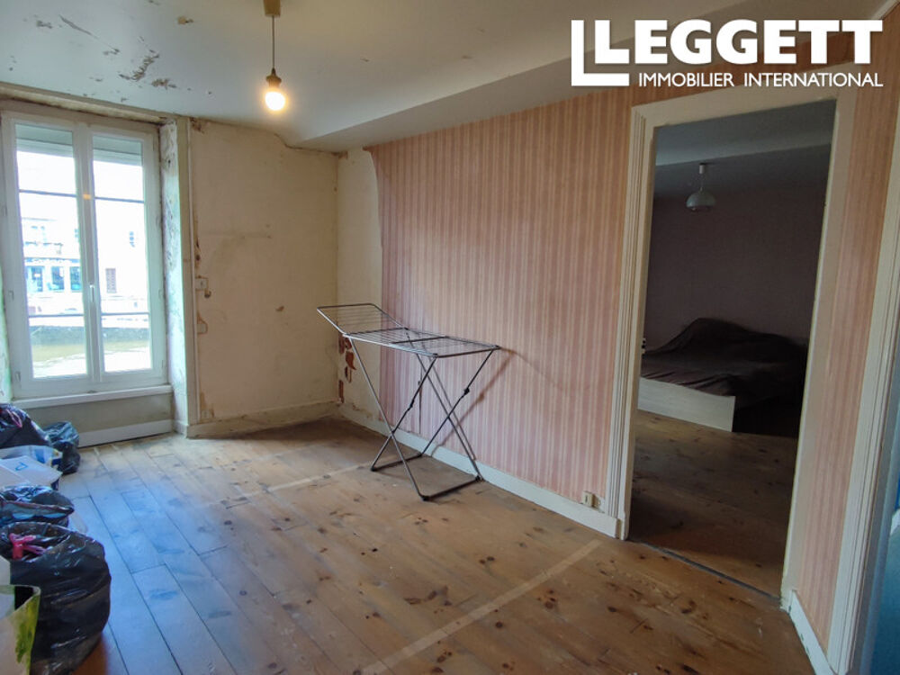 Vente Maison Maison de ville sur les quais d?Isigny-sur-Mer avec studio, 10 pièces, grenier. PROJET DE RÉNOVATION Isigny-sur-mer