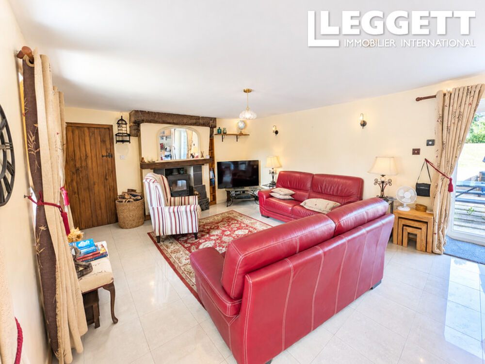 Vente Maison Maison avec 4 chambres avec gîte indépendant, dépendances et cadre paisible près de Loguivy-Plougras Loguivy-plougras
