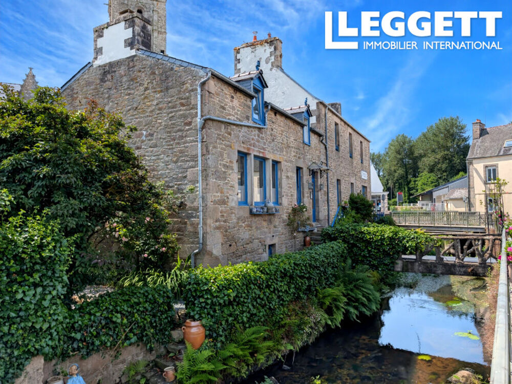 Charmante Demeure du XIXe Siècle avec Maison d?Hôtes & 3 Gîtes et commerce ? Propriété au Bord de la rivière