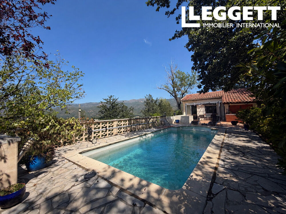 Vente Maison Villa 4 faces avec piscine et vue sur les montagnes aux abords d'Eus<br /> Eus