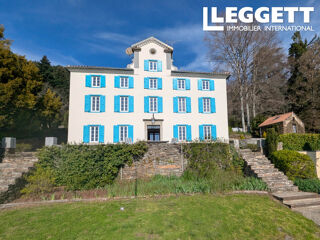  Maison à vendre 15 + pièces 330 m²