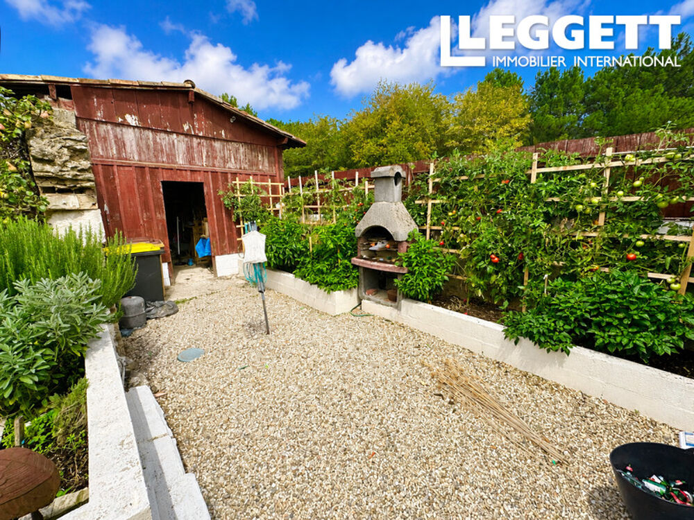 Vente Maison Maison en pierre de caractère offrant de beaux volumes et un potentiel d'aménagement Val-de-livenne