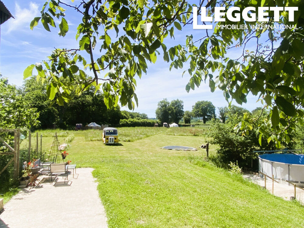 Vente Maison Superbe entreprise de glamping et maison des propriétaires offrant une vue imprenable et un cadre idyllique en Saint-palais