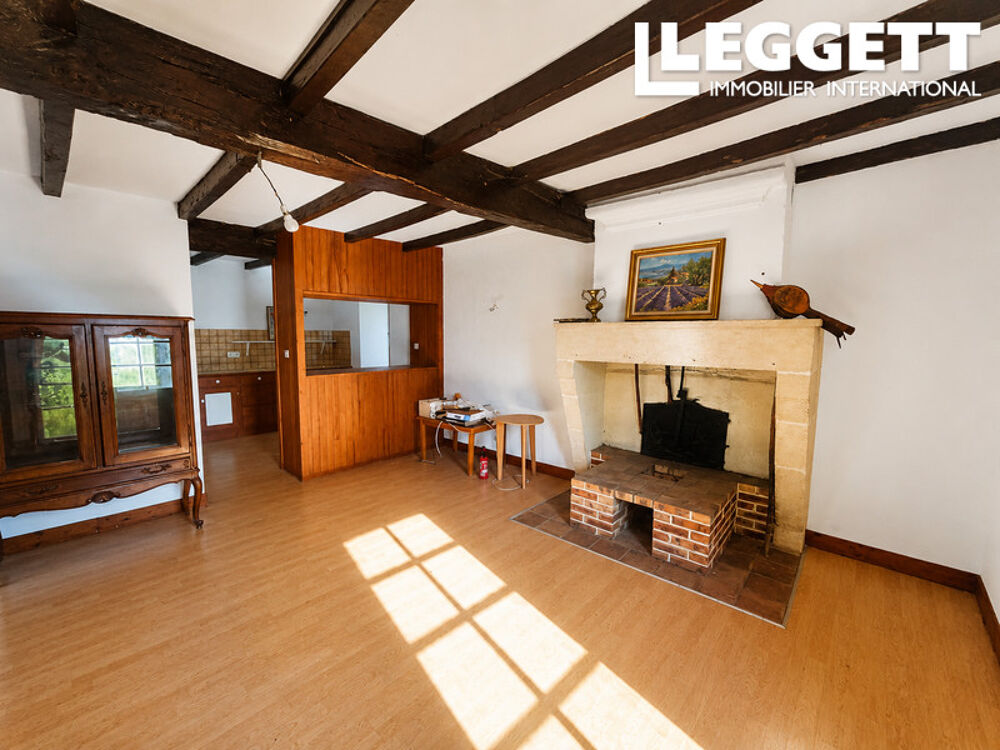 Petite maison en pierre, habitable tout de suite, idéale pied à terre ou airb&b dans un secteur touristique