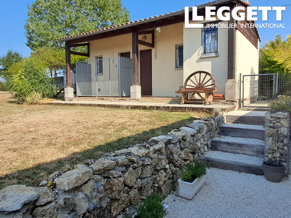 Vente Maison Propriété de caractère rénovée avec activité de pension canine et féline clé en main Gardes-le-pontaroux