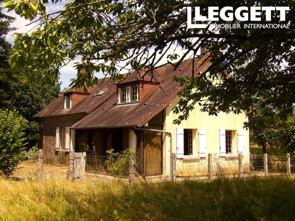 Belle propriété normande, avec maison en granit et vaste terrain d'1 hectare, grand garage, dépendance.