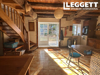 Vente Maison Belle propriété en pierre de 5 chambres avec cour, grange, jardin et paddocks près de Brantôme<br /> Paussac-et-saint-vivien