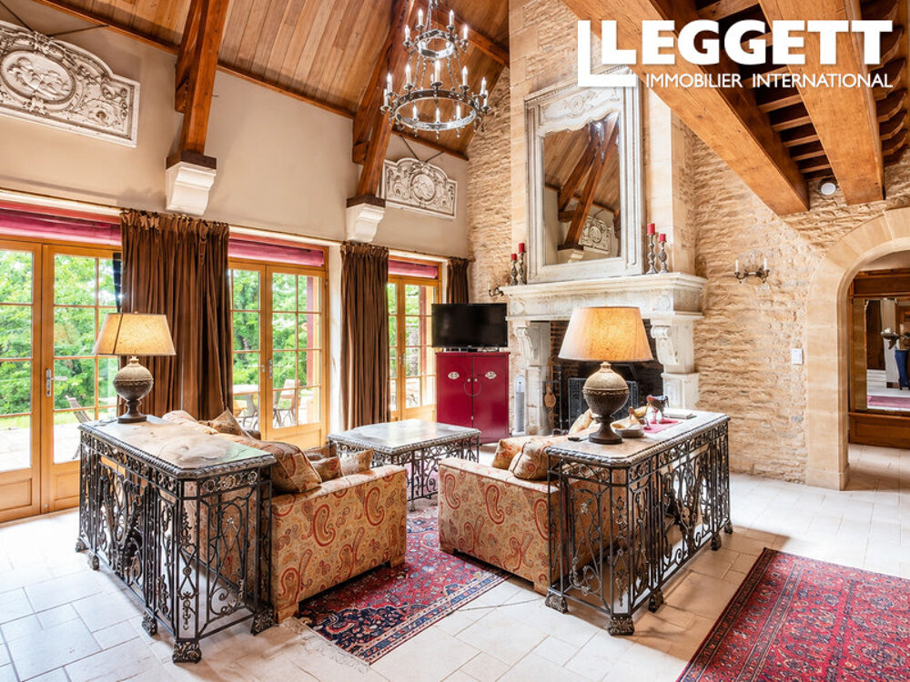 Vente Maison Superbe maison de 5 chambres, élégante, en excellent état, dans un joli village près de Sarlat-la-Canéda Saint-crÉpin-et-carlucet