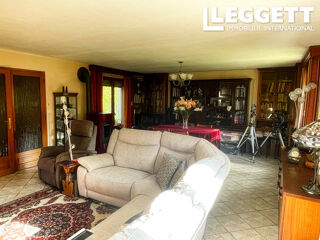  Maison  vendre 8 pices 165 m