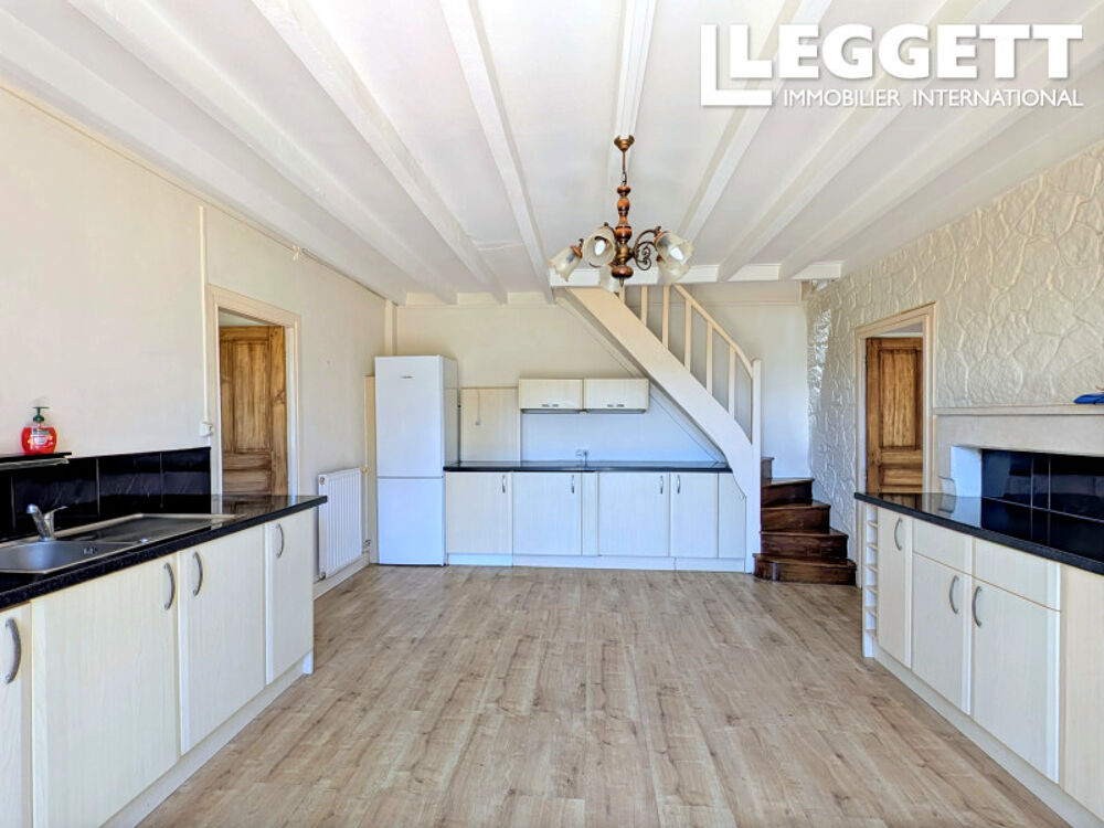Vente Maison Maison de campagne avec grange et fort potentiel ? 4 chambres - Entre Civray et Charroux Saint-romain