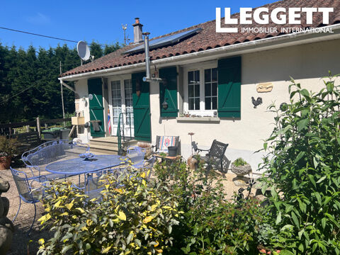   Charmante Maison de Campagne avec Potentiel Locatif et D�pendances<br />avec toute le meublier inclus Maison - 9 pi�ce(s) - 130 m�