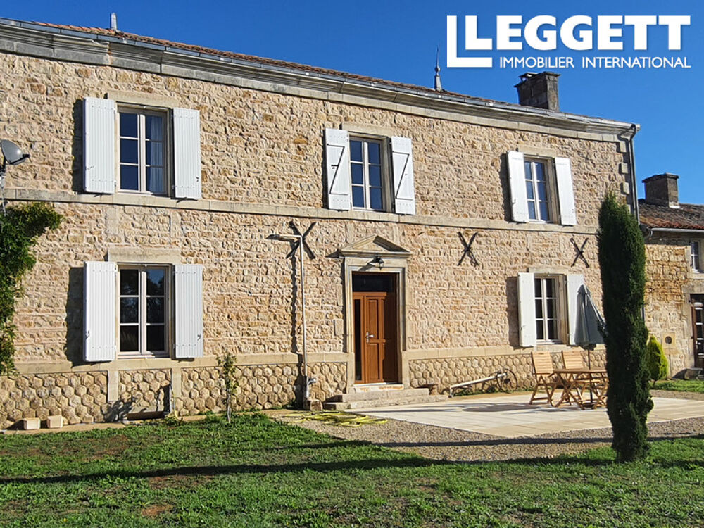 Vente Maison Belle maison Charentaise avec grand jardin SauzÉ-vaussais