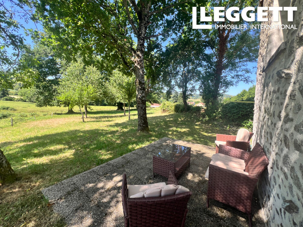 Vente Maison Charmante maison 2 chambres avec joli jardin attenant et vue imprenable. Saint-sulpice-le-guÉrÉtois