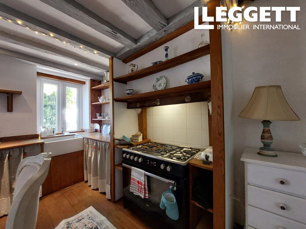 Vente Maison Une charmante petite propriété en bordure de ville, dans un endroit calme, avec une maison d'amis indépendante BuzanÇais