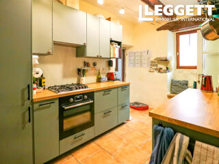 Vente Maison Authentique maison de village avec terrasse et éléments d'origine dans un village plein de charme. Pompignan
