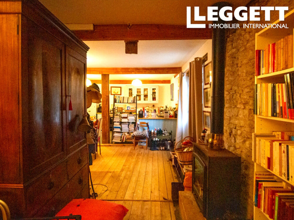 Vente Maison Grange réaménagée en maison individuelle avec 2/3 chambres et 2 salles d'eaux à Richelieu Richelieu