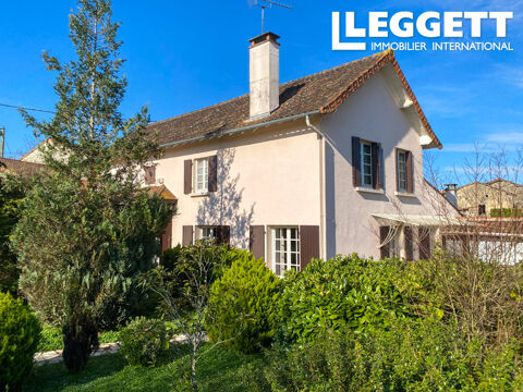   Charmante maison en pierre. 3 chambres. Garage. Jardin attenant / non attenant. Proche Mansle. Sans vis à vis. Maison - 5 pièce(s) - 131 m²
