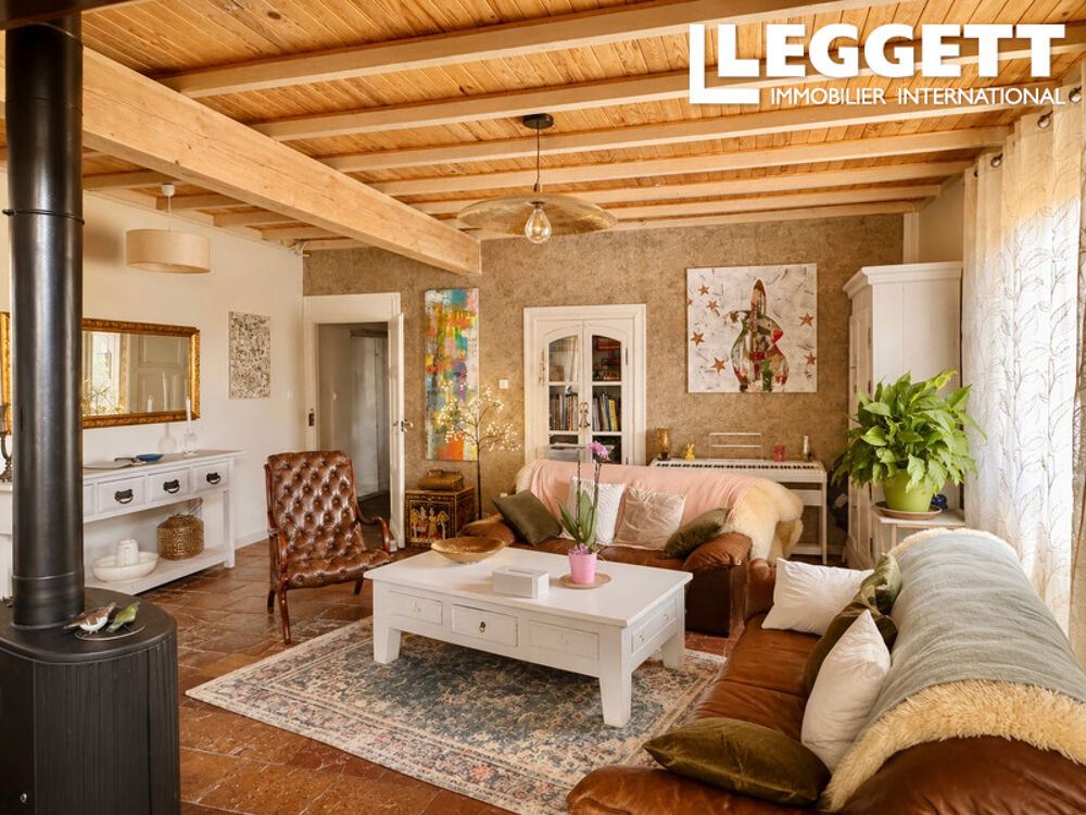 Belle maison rénovée de 202m² avec gîte indépendant, jardin clos et cadre paisible à 10 min de Moissac