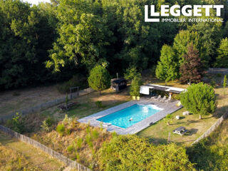  Maison � vendre 15 + pi�ces 530 m�