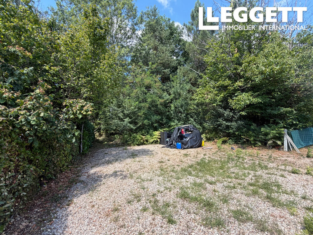 Vente Maison Maisonnette sur terrain de 2500m2, endroit très calme proche des commerces. Marsac-sur-l'isle