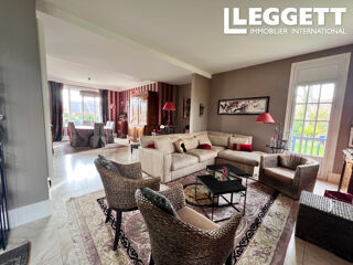  Maison � vendre 8 pi�ces 200 m�