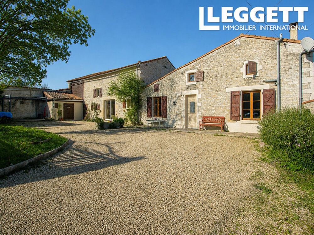Longère de caractère avec 3 chambres et salles d'eau privatives