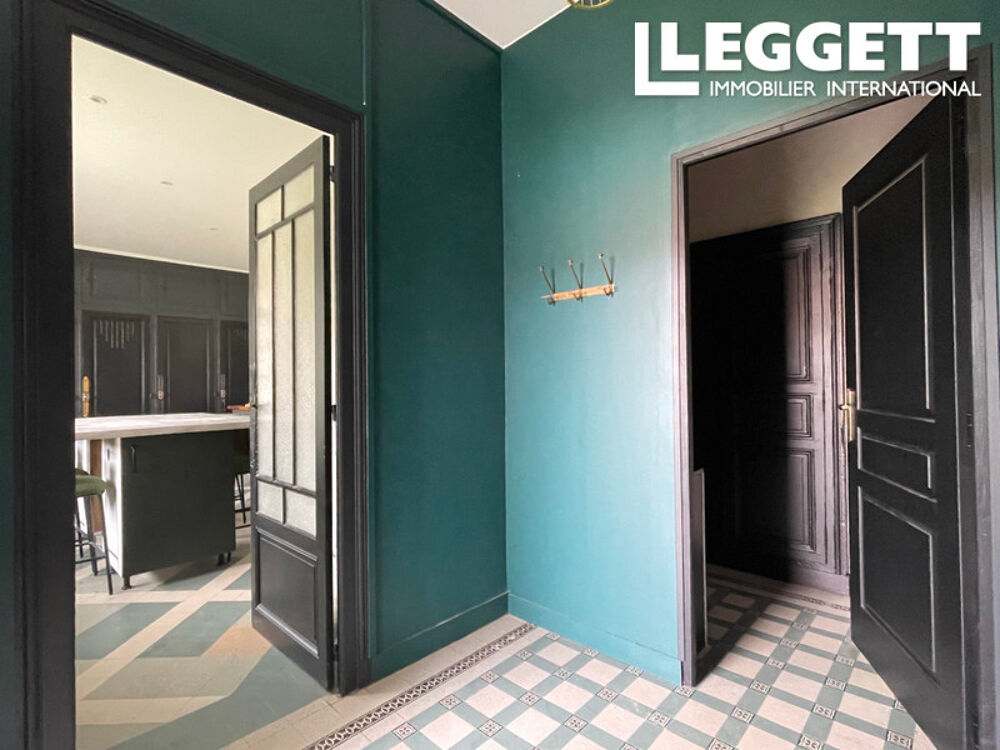 Vente Maison À l'origine une ferme, maintenant une maison à distance de marche des commerces, ecole primaire. Marcillac-lanville