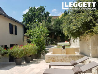  Maison � vendre 9 pi�ces 242 m�