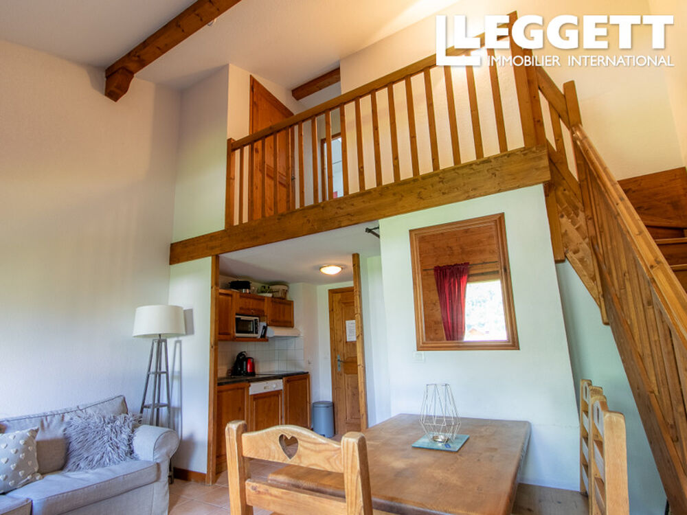 Vente Appartement Appartement duplex au 2ème étage, avec une chambre et un coin cabine. Superbes vues et deux piscines. SamoËns