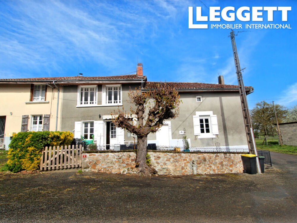 Maison 9 pièces 121 m² · à Chabrac · 121 m² · 84 900 €