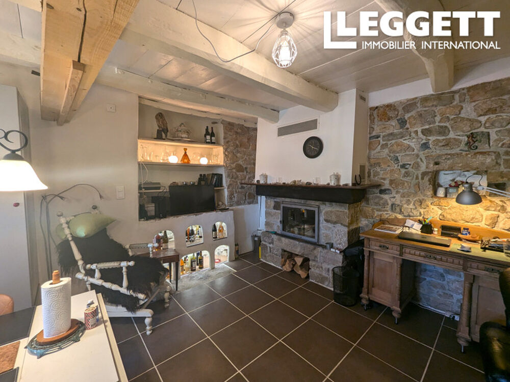 Vente Maison Dans un village pittoresque protégé, maison sur 3 étage avec 3 terrasses et vue imprenable. Millau