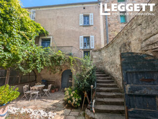  Maison � vendre 14 pi�ces 380 m�