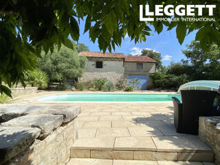  Maison à vendre 10 pièces 247 m²