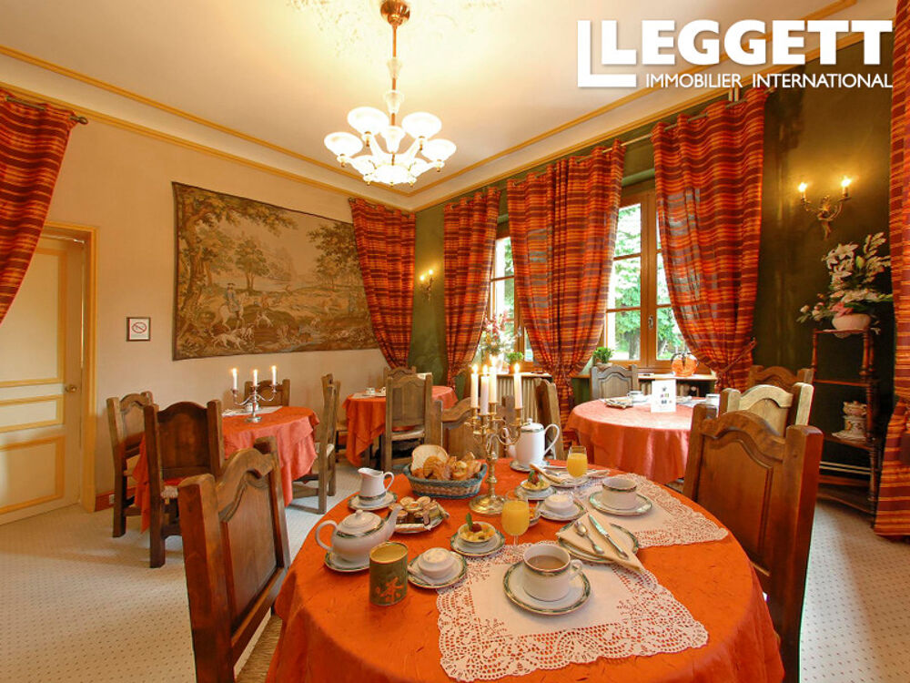 Vente Propriété/Château Château de caractère de 1825 avec piscine, espace bien-être et maison indépendante Saint-alban-sur-limagnole