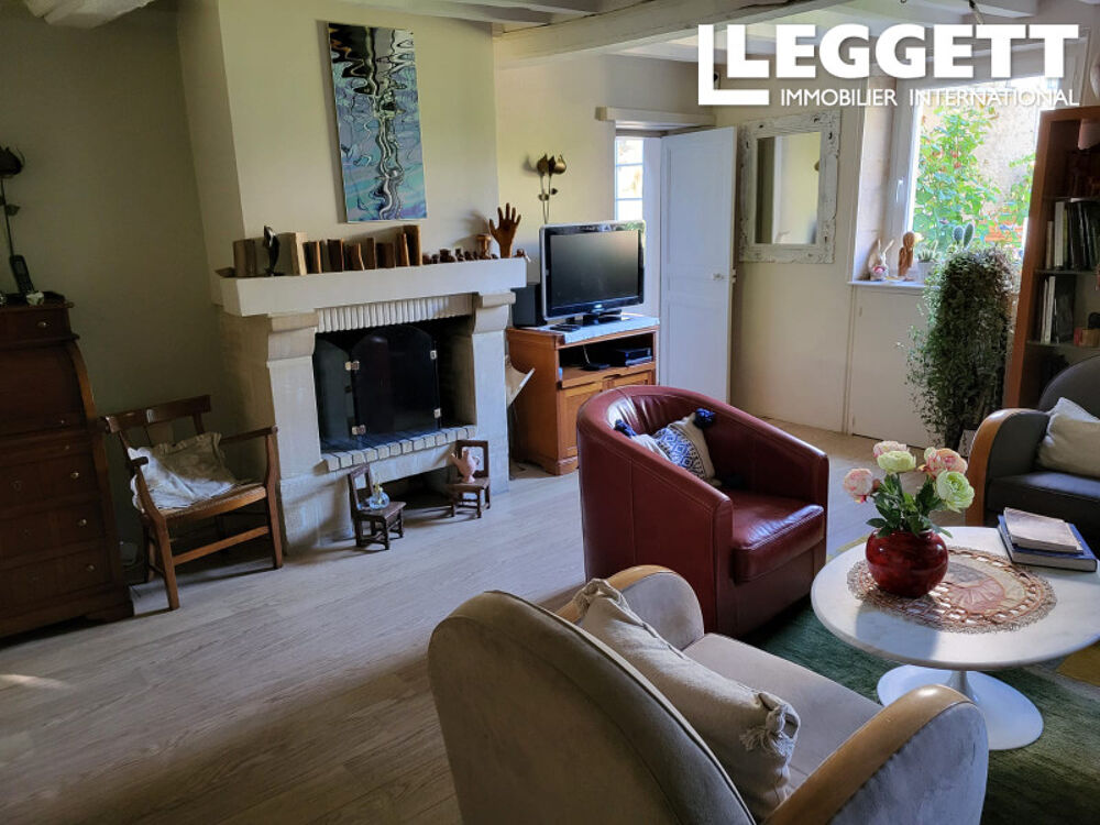 Vente Maison Leggett vous présente une belle maison de 4 chambres et garage attenant de 75 m2 à Biéville Beuville, Caen. BiÉville-beuville