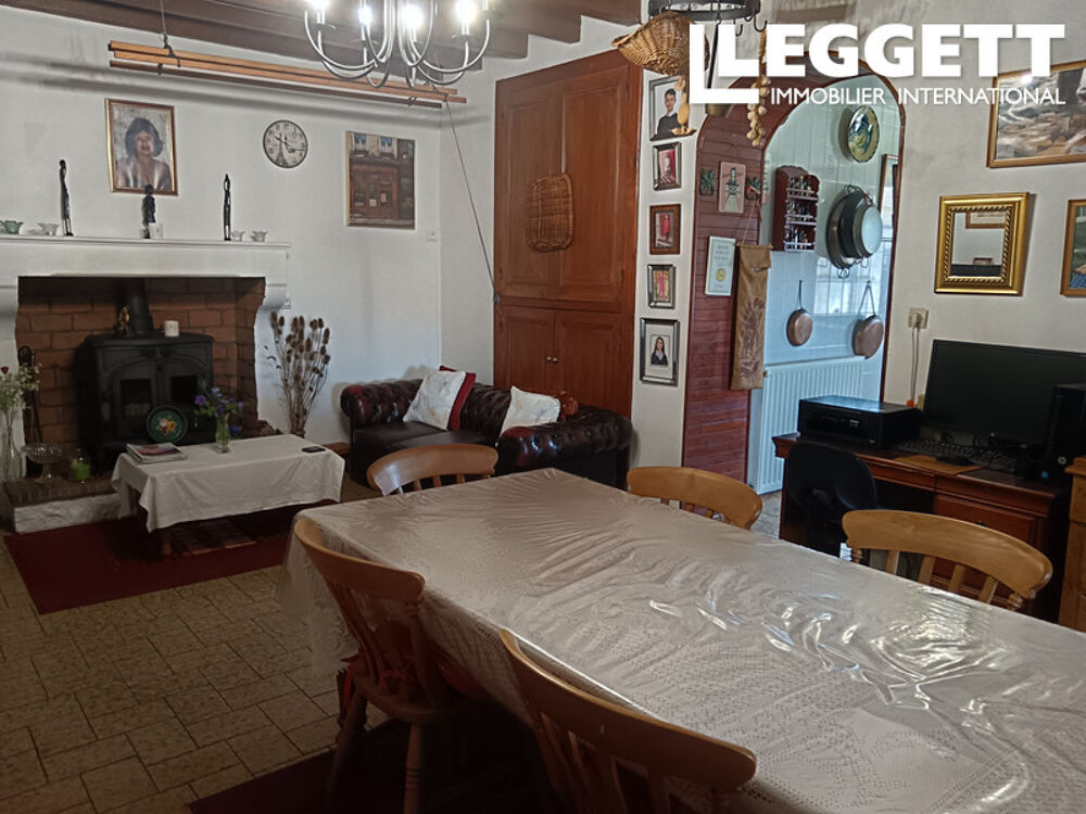 Charmante maison de 5 chambres, située dans un magnifique jardin avec verger, potager et vue sur la campagne