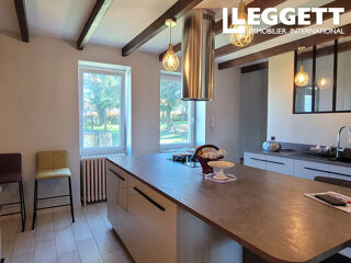  Maison � vendre 9 pi�ces 250 m�