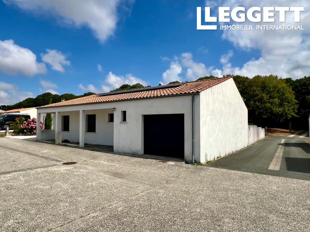 Vente Maison Pavillon moderne de 3 chambres avec garage, à proximité de tous commerces & l'estuaire de Gironde. Arces