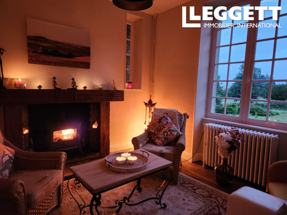 Vente Maison Maison de caractère sereine, 6,65 ac, vues remarquables, gîte à rénover, retour sur le marché (refus prêt) Chabanais