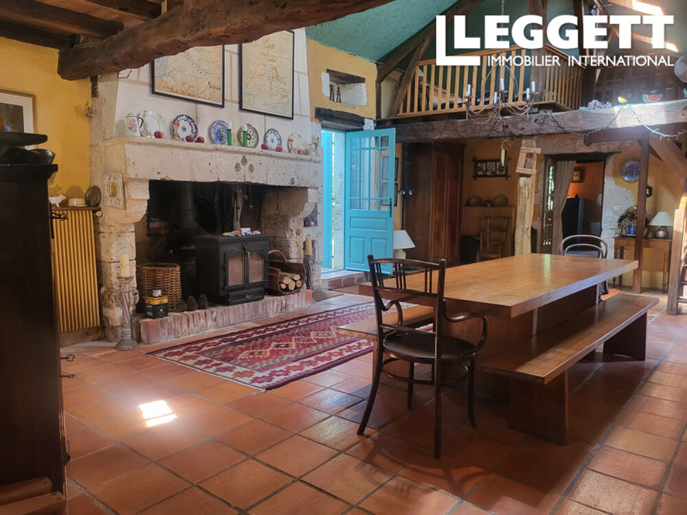 Vente Maison Belle propriété en pierre, pleine de caractère et de charme, avec une vue magnifique, une piscine, un jardin e Quinsac