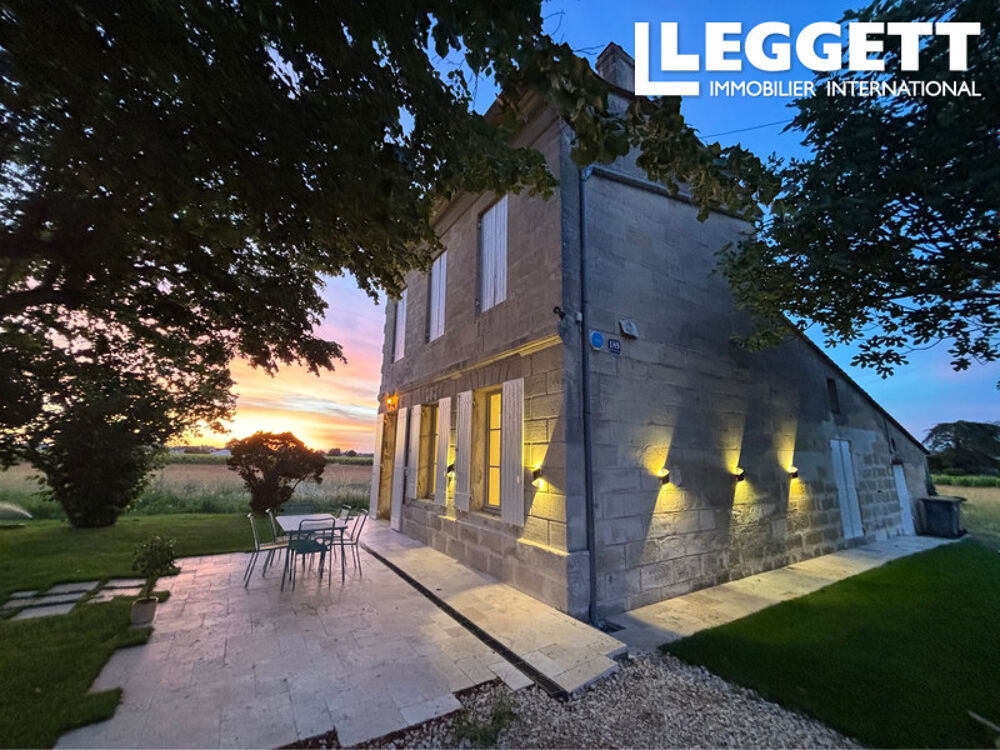 Vente Maison Élégante Propriété en Pierre Rénovée avec Piscine Chauffée et Maison d?Amis, aux Portes de Saint-Émilion Saint-Émilion