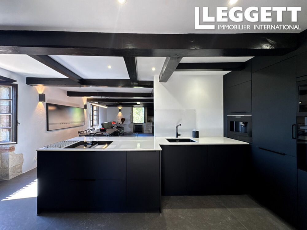 Vente Maison Superbe propriété en pierre rénovée, offrant 2 gîtes & piscine, vues et un cadre privé exceptionnelle Cazes-mondenard