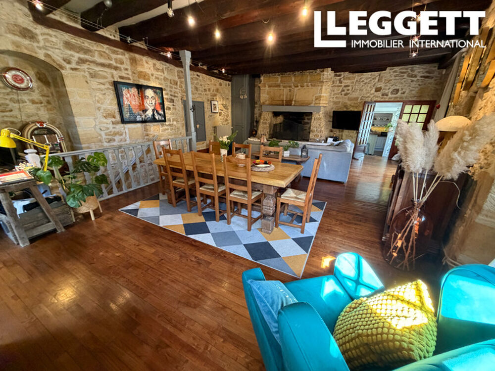 Vente Maison Maison de village du XVIe siècle avec double garage, cuisine d'été et jardin clos - Périgord Vert Nantheuil
