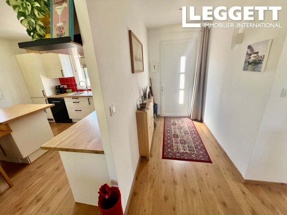 Vente Maison Charmant bungalow de plain-pied & 2 voir 3 chambres et terrasse couverte, dans un cadre paisible en Dordogne Saint-estÈphe