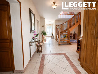  Maison � vendre 8 pi�ces 238 m�
