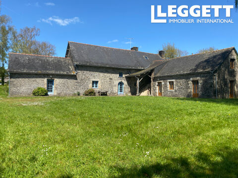   Une charmante maison avec potentiel pr�s de Gouarec, du canal de Nantes � Brest et du lac de Guerl�dan Maison - 4 pi�ce(s) - 81 m�