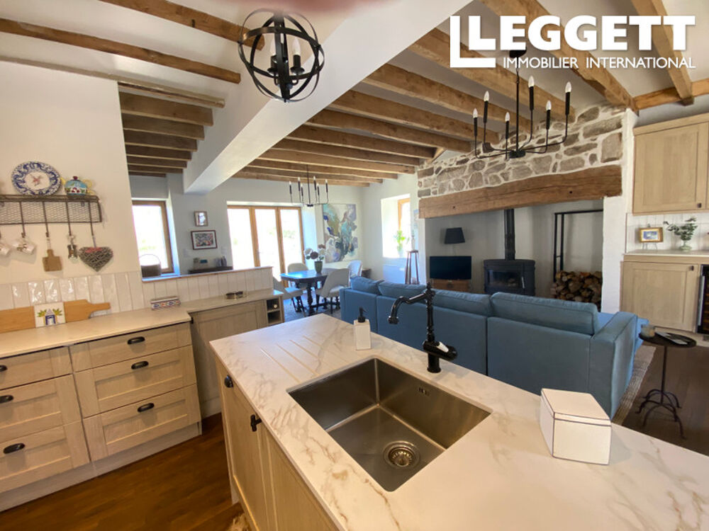 Vente Maison Belle propriété: grange aménagée en gîte haut gamme et maison familiale attenante un total de 4ch / 3sdb, Gourdon-murat