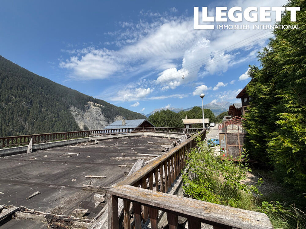Vente Maison Ancien hôtel à réhabiliter à Peisey, Paradiski. À 200 m de la nouvelle télécabine de Lozagne Peisey-nancroix