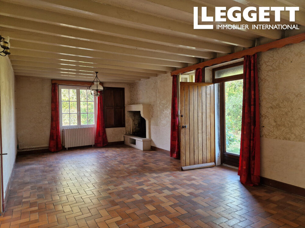 Vente Maison Jolie maison de caractère avec garage et jardin, toutes commodités à proximité. Dignac