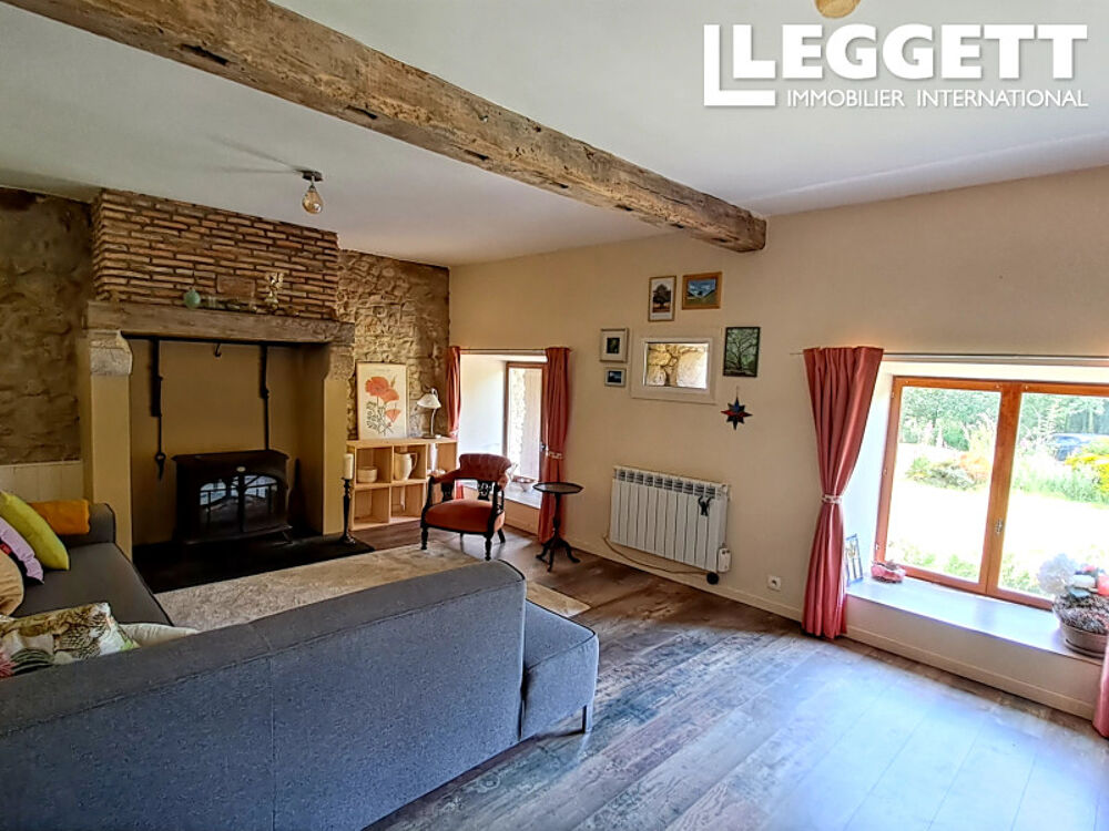 Maison de campagne de caractère, 4 chambres et gîte attenant d'une chambre ! Toiture neuve!